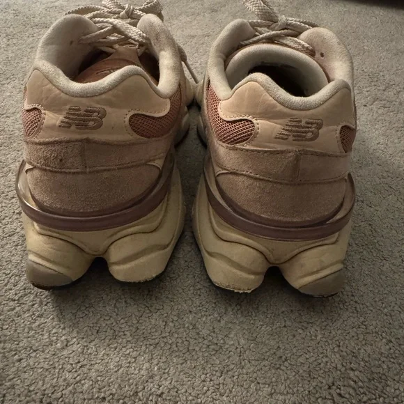 New Balance 9060 - Picture 6 of 10